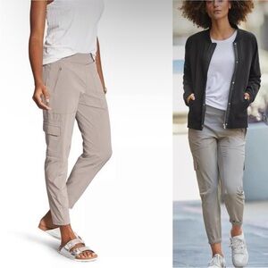 Athleta Chelsea Cargo Pant Lightweight UPF 50+ Travel Comfort Athleisure Tan 8